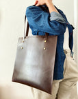 Leather tote: HEBERT kvadrat (dark brown)