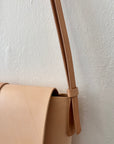Leather shoulder bag: MARIE (natural)